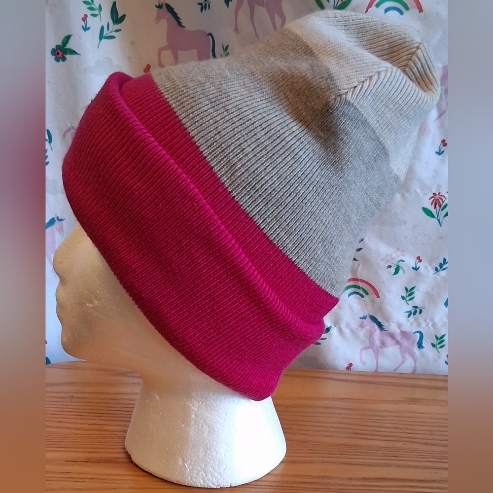EUC Rag & Bone Addison Pink & Grey 2 Tone Merino Wool Casual Preppy Beanie Hat - Picture 2 of 7